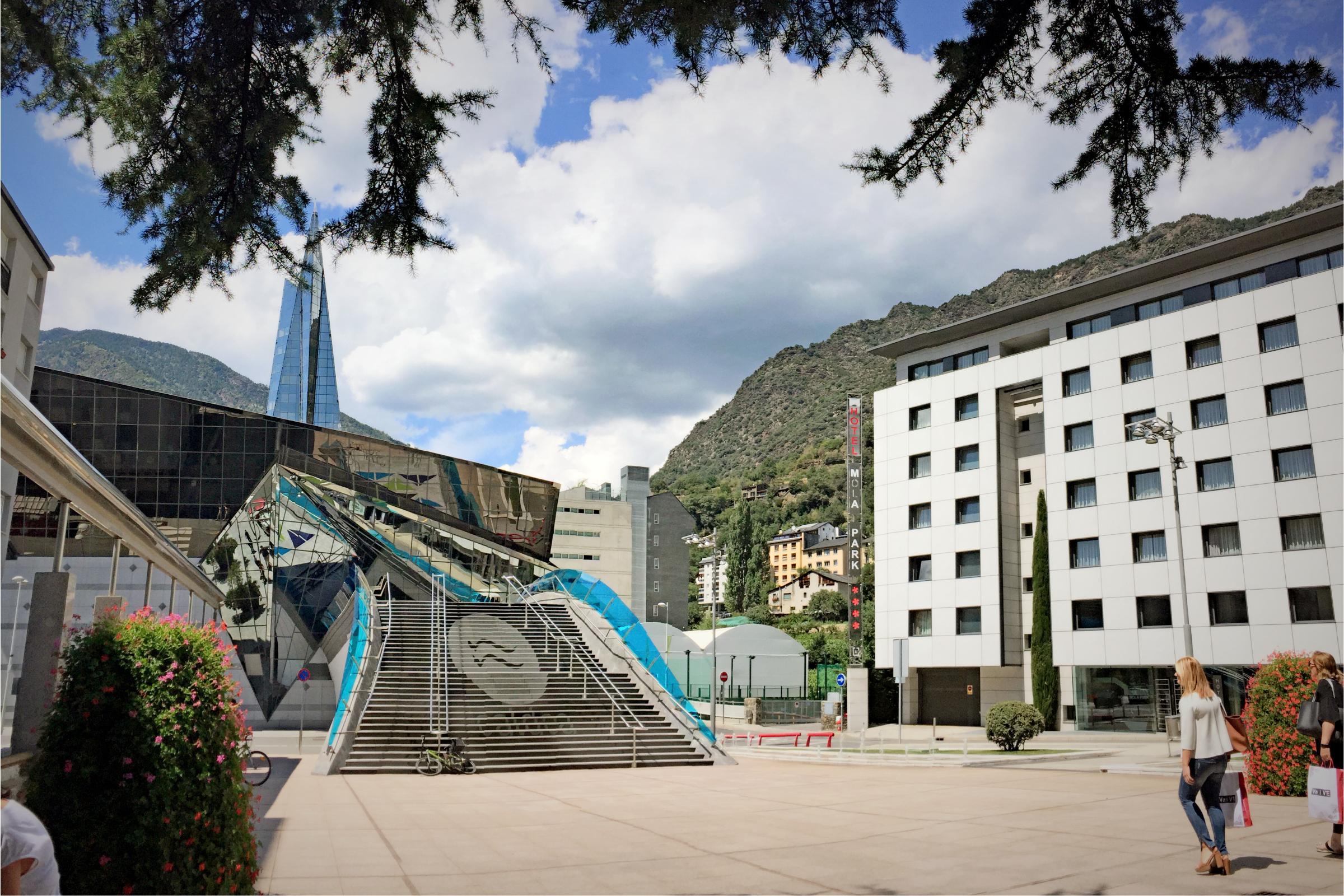 Yomo Mola Park Hotel Les Escaldes Eksteriør billede