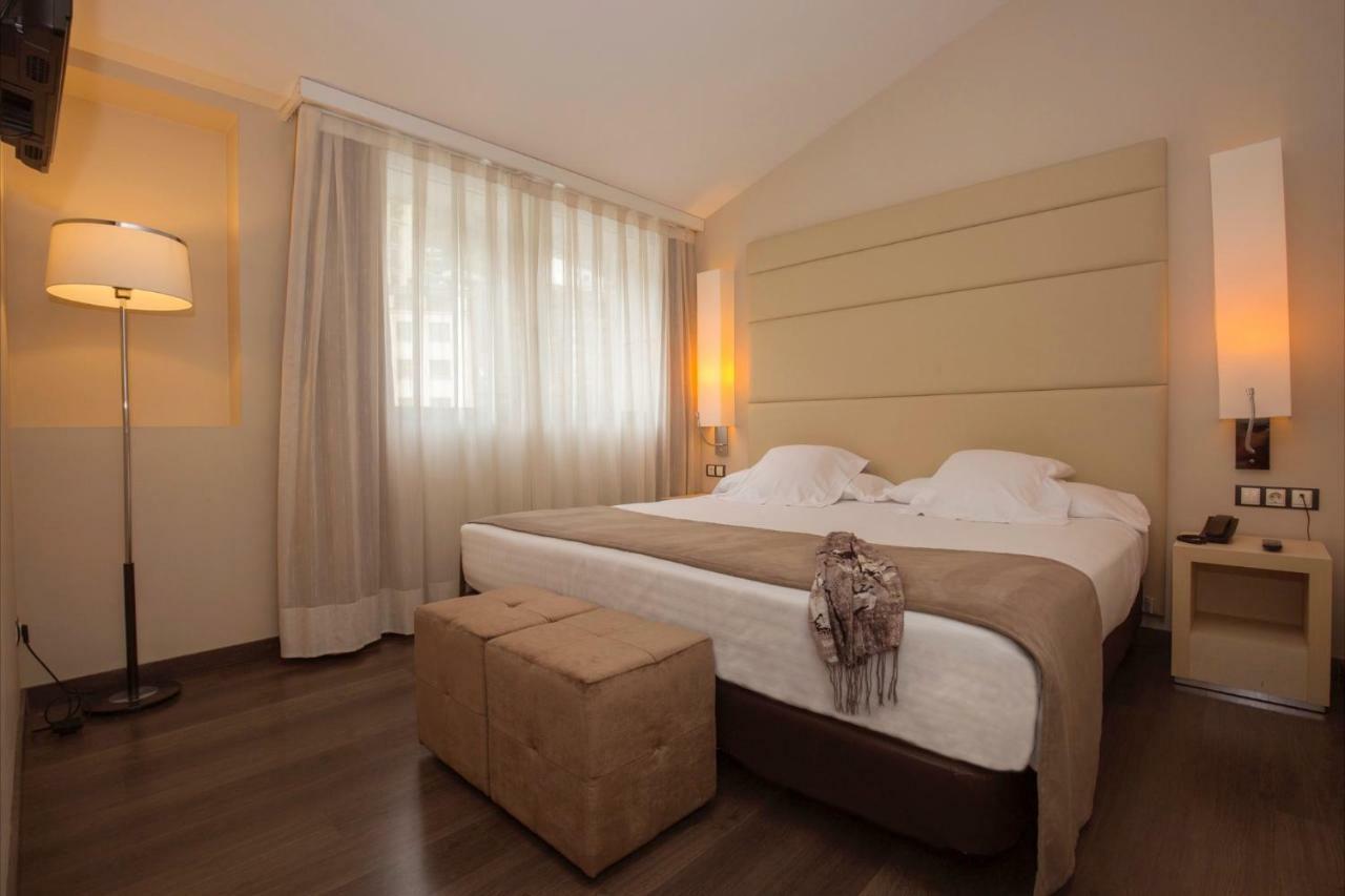 Yomo Mola Park Hotel Les Escaldes Eksteriør billede